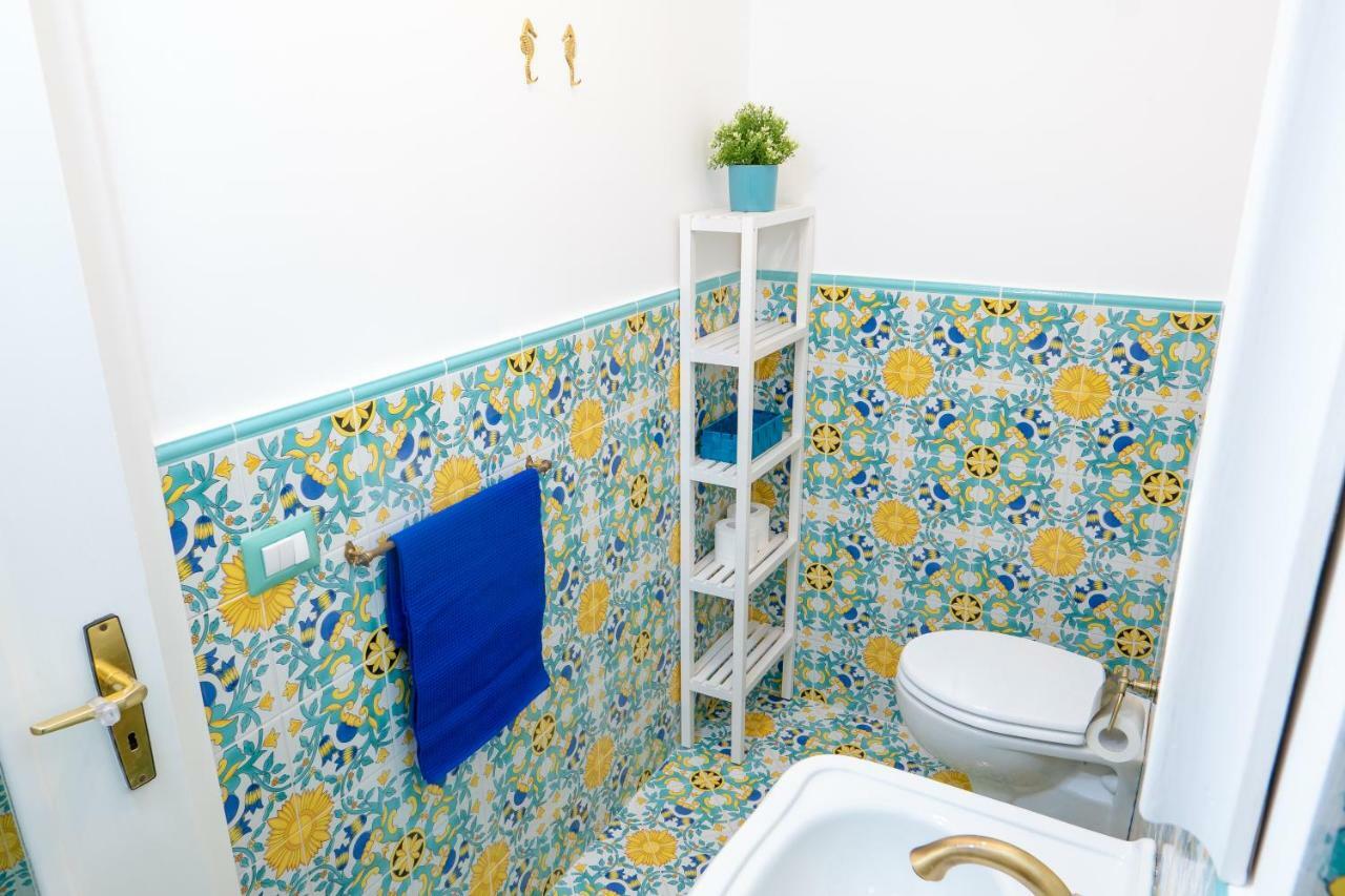 La Casetta Linda - New 2 Bedroom Apt In Sorrento With Seaview Terrace Екстер'єр фото